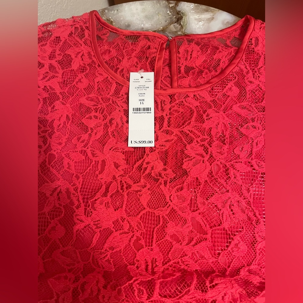 White House Black Market Lace Top - Picture 5 of 6